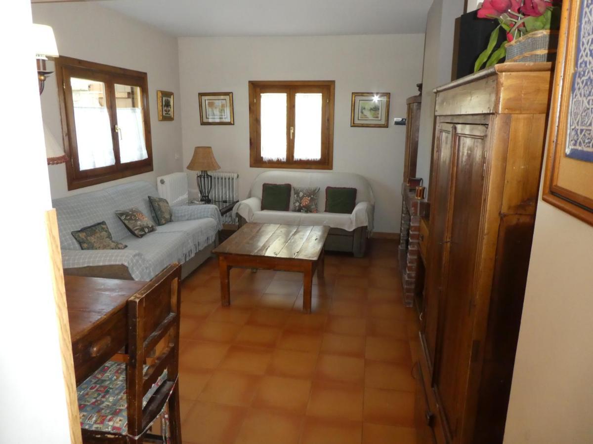 Casa Con Jardin Frente Ciudadela Villa ฮากา ภายนอก รูปภาพ